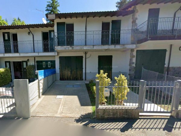 casa indipendente in vendita a Verghereto in zona Montecoronaro