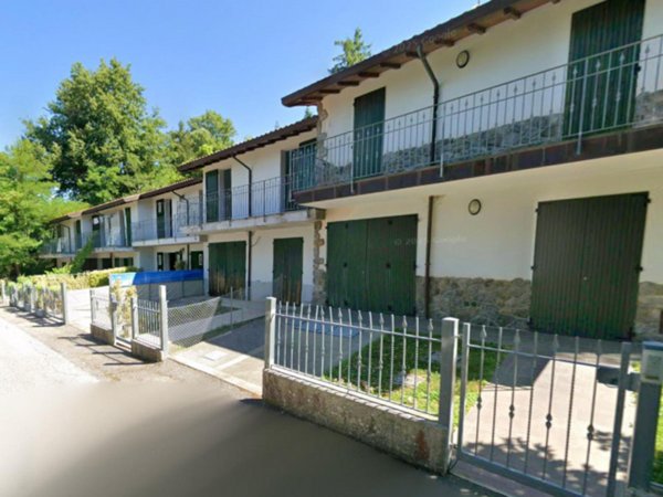 casa indipendente in vendita a Verghereto in zona Montecoronaro
