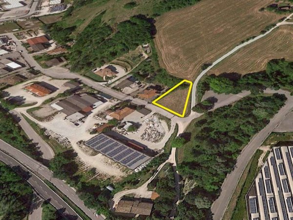 locale commerciale in vendita ad Acqualagna in zona Case nuove