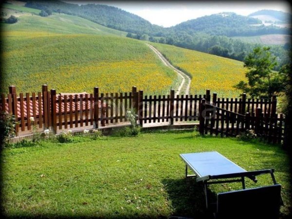 casa indipendente in vendita ad Acqualagna