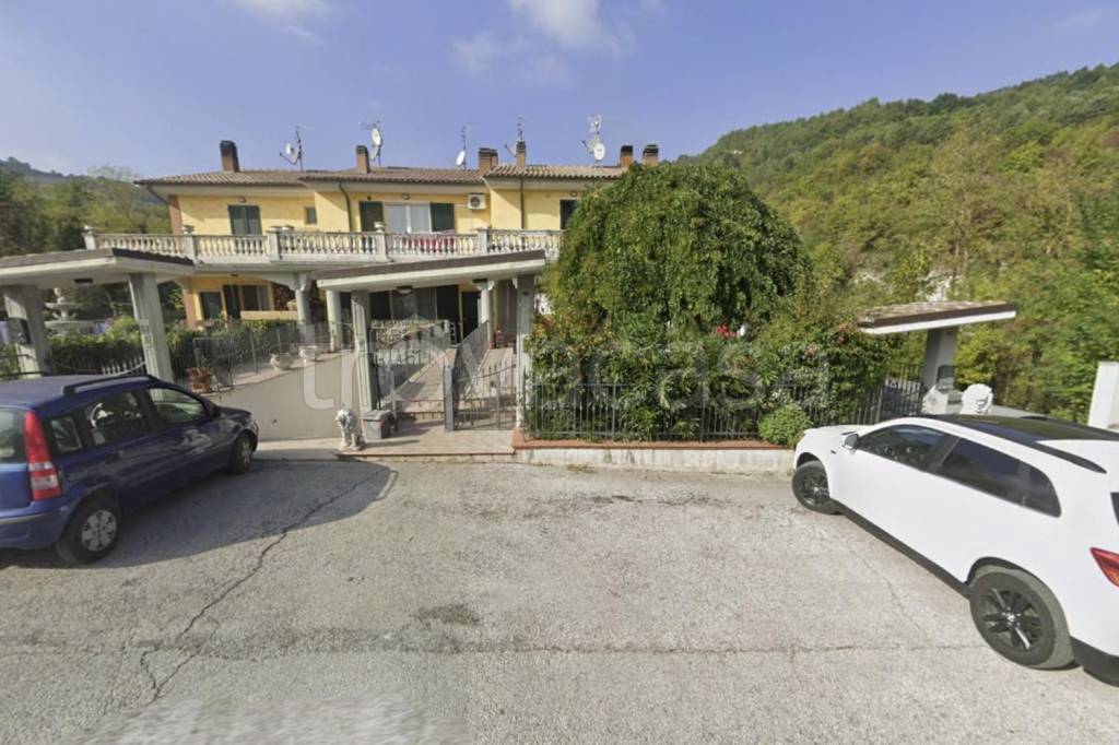 appartamento in vendita ad Acqualagna