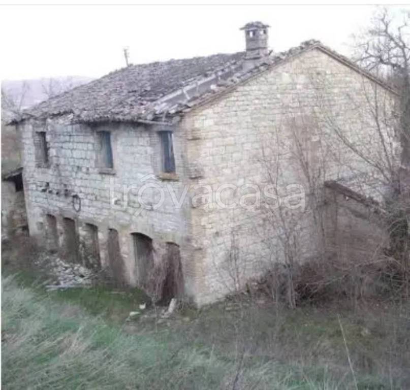 casa indipendente in vendita ad Acqualagna