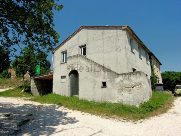 appartamento in vendita ad Acqualagna