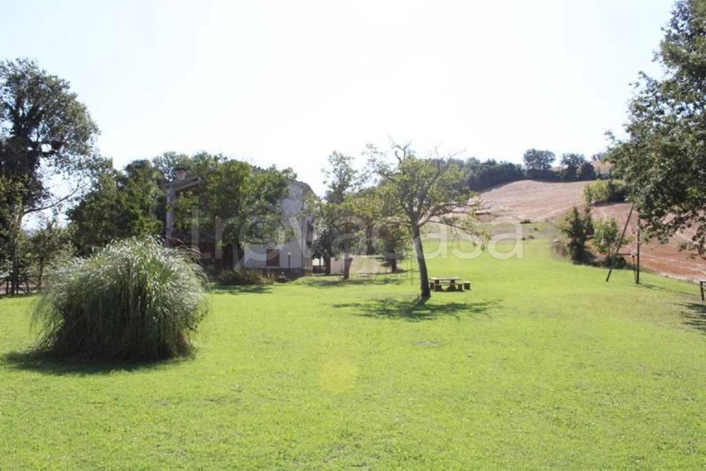 casa indipendente in vendita ad Acqualagna