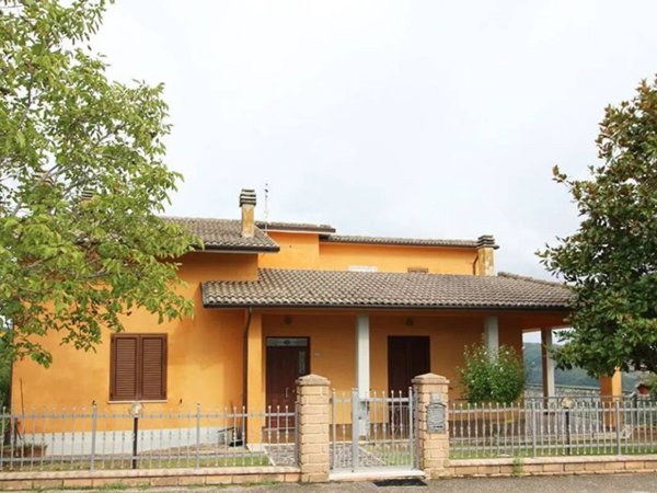casa indipendente in vendita ad Acqualagna