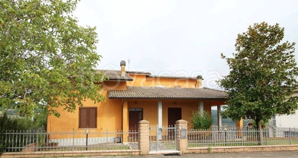 casa indipendente in vendita ad Acqualagna