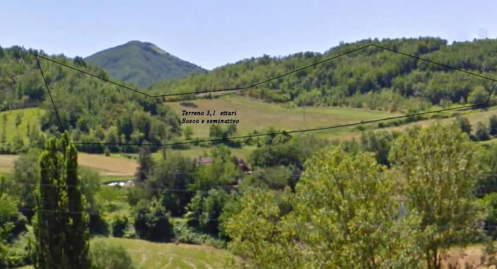 terreno agricolo in vendita ad Acqualagna in zona Bellaria