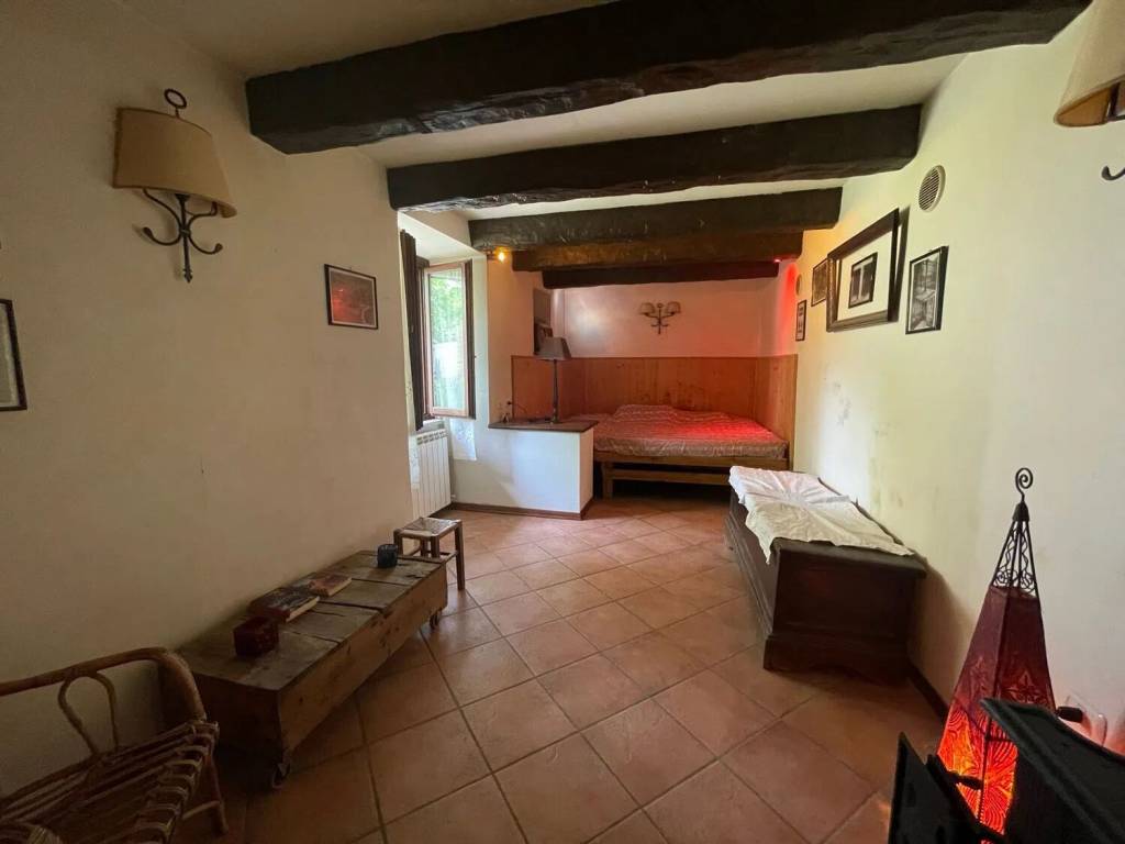 appartamento in vendita ad Acqualagna