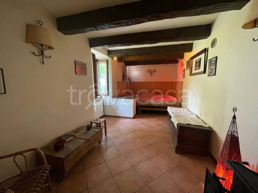 casa indipendente in vendita ad Acqualagna