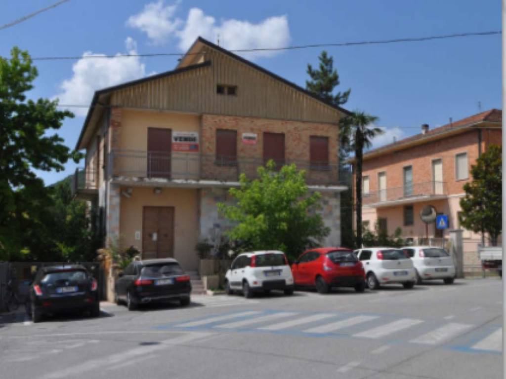 casa indipendente in vendita ad Acqualagna