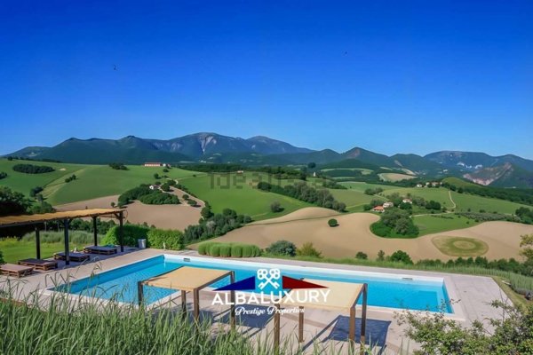 casa indipendente in vendita ad Acqualagna