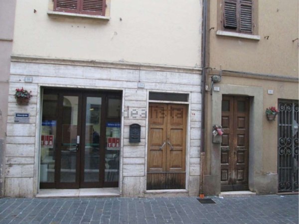 appartamento in vendita ad Acqualagna