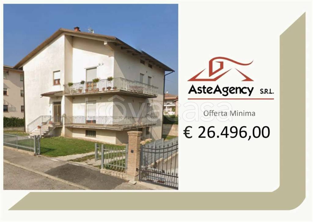 appartamento in vendita ad Acqualagna in zona Pole