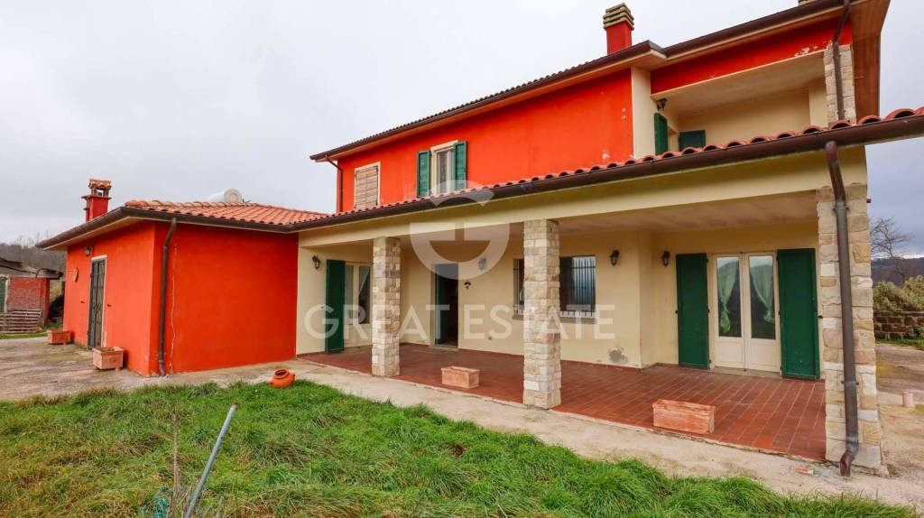 casa indipendente in vendita ad Apecchio