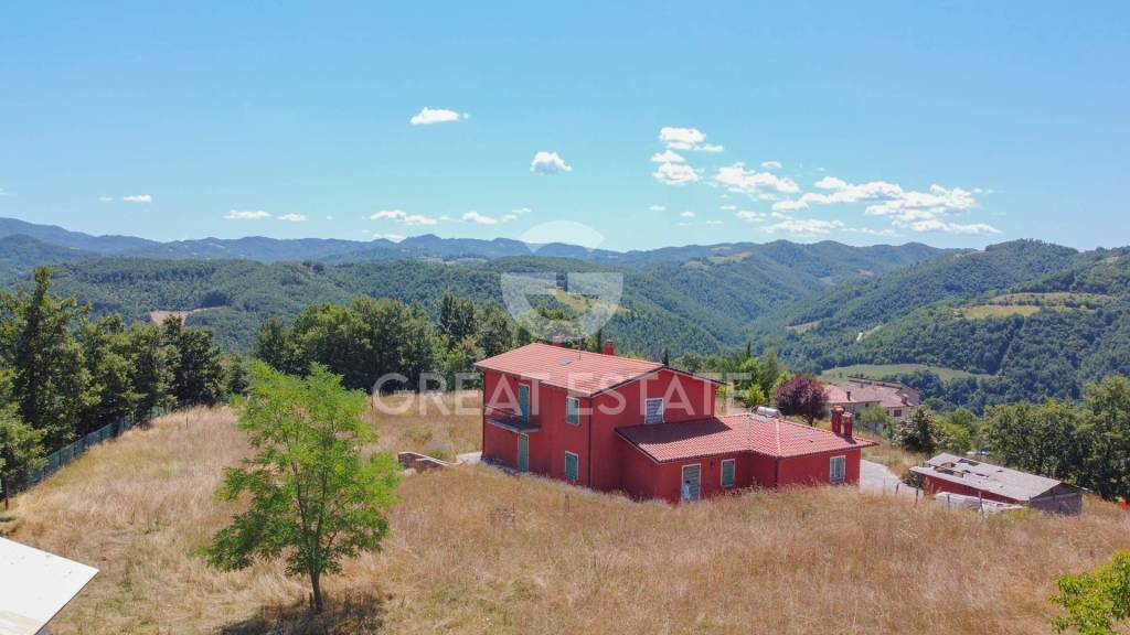 casa indipendente in vendita ad Apecchio