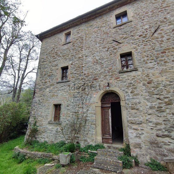 pentavano in vendita ad Apecchio