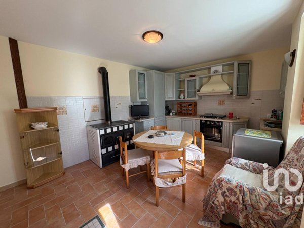 appartamento in vendita ad Apecchio in zona Serravalle di Carda