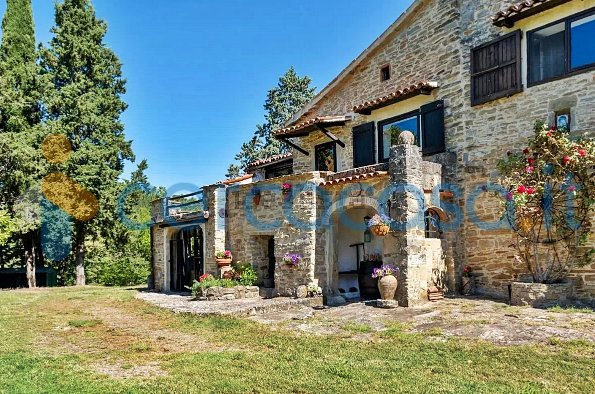 casa indipendente in vendita ad Apecchio