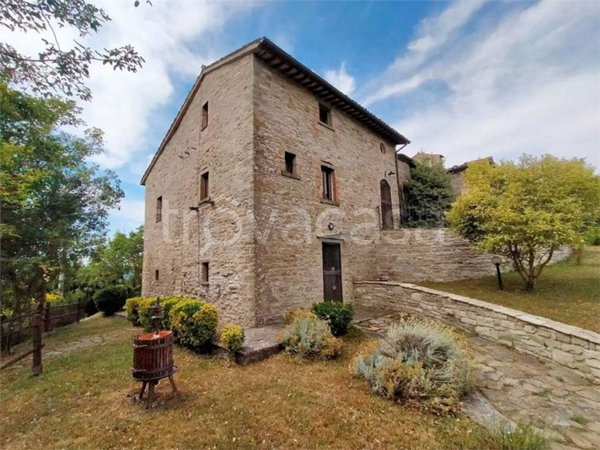casale in vendita ad Apecchio