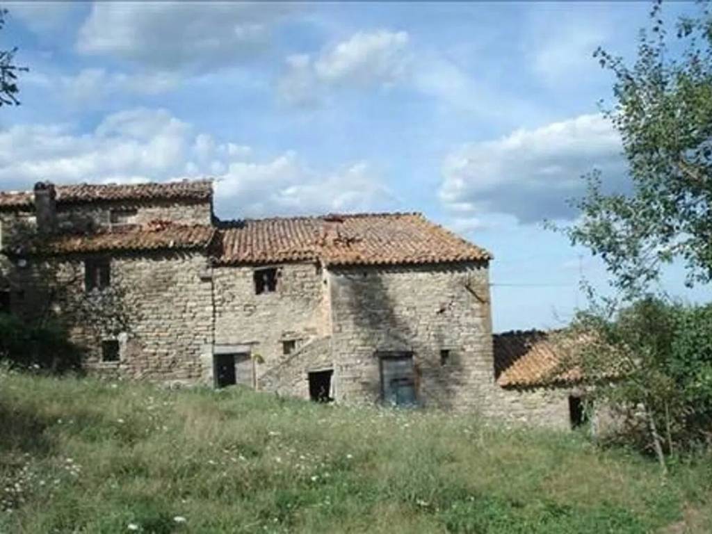 casa indipendente in vendita ad Apecchio
