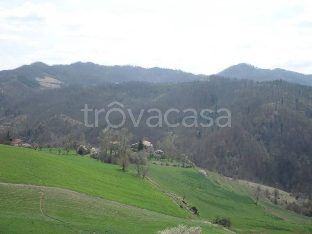 casa indipendente in vendita ad Apecchio