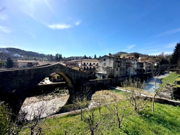 casa indipendente in vendita ad Apecchio