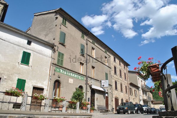 negozio in vendita ad Apecchio