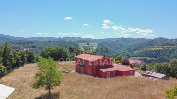 casa indipendente in vendita ad Apecchio