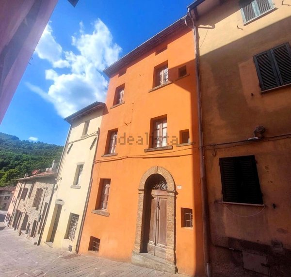 casa indipendente in vendita ad Apecchio