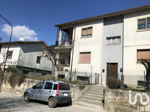 appartamento in vendita ad Apecchio in zona Serravalle di Carda