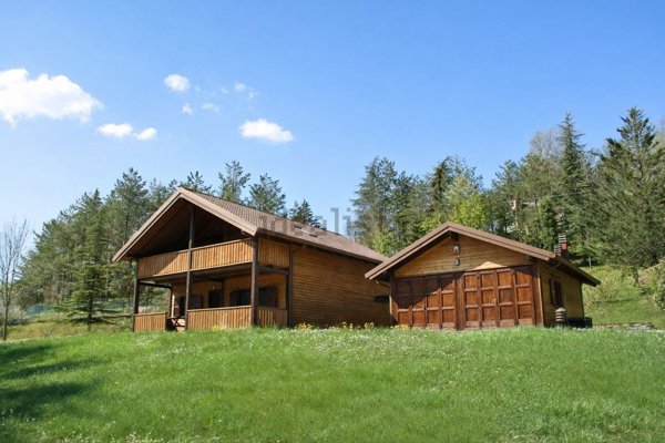 casa indipendente in vendita ad Apecchio