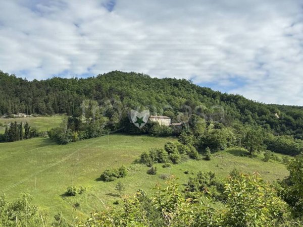 casa indipendente in vendita ad Apecchio