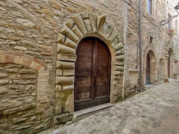 appartamento in vendita a Belforte all'Isauro