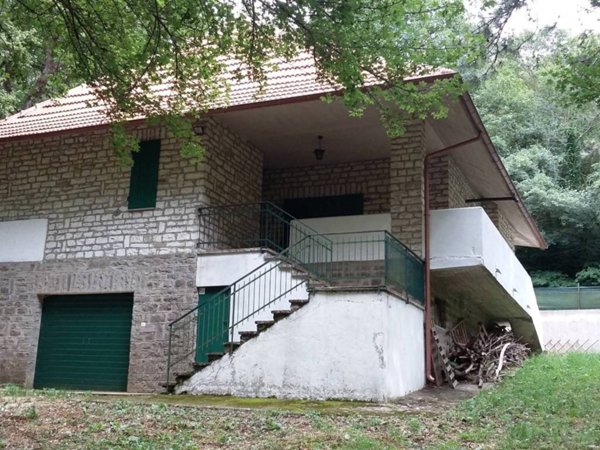 casa indipendente in vendita a Borgo Pace in zona Lamoli