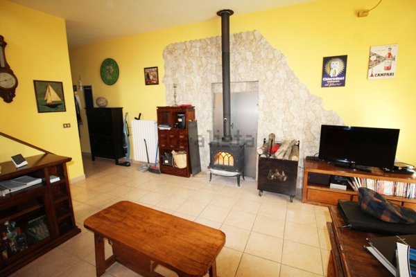 appartamento in vendita a Borgo Pace