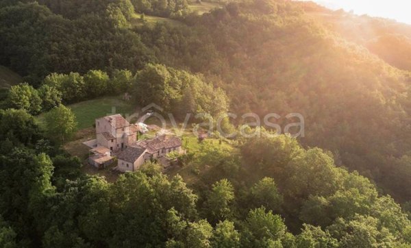 casa indipendente in vendita a Borgo Pace