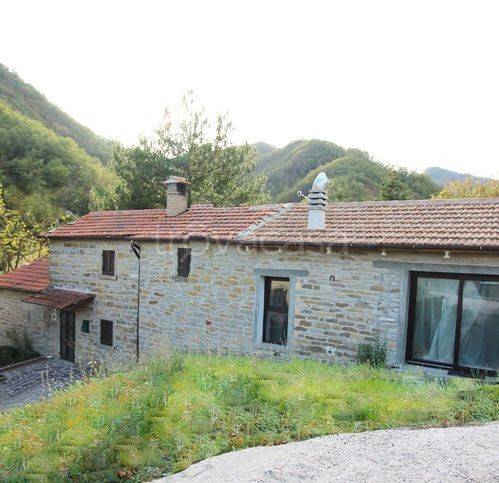 casa indipendente in vendita a Borgo Pace in zona Lamoli