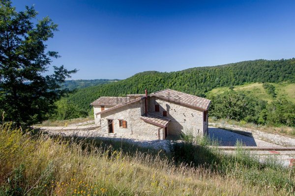 appartamento in vendita a Cagli in zona Pianello