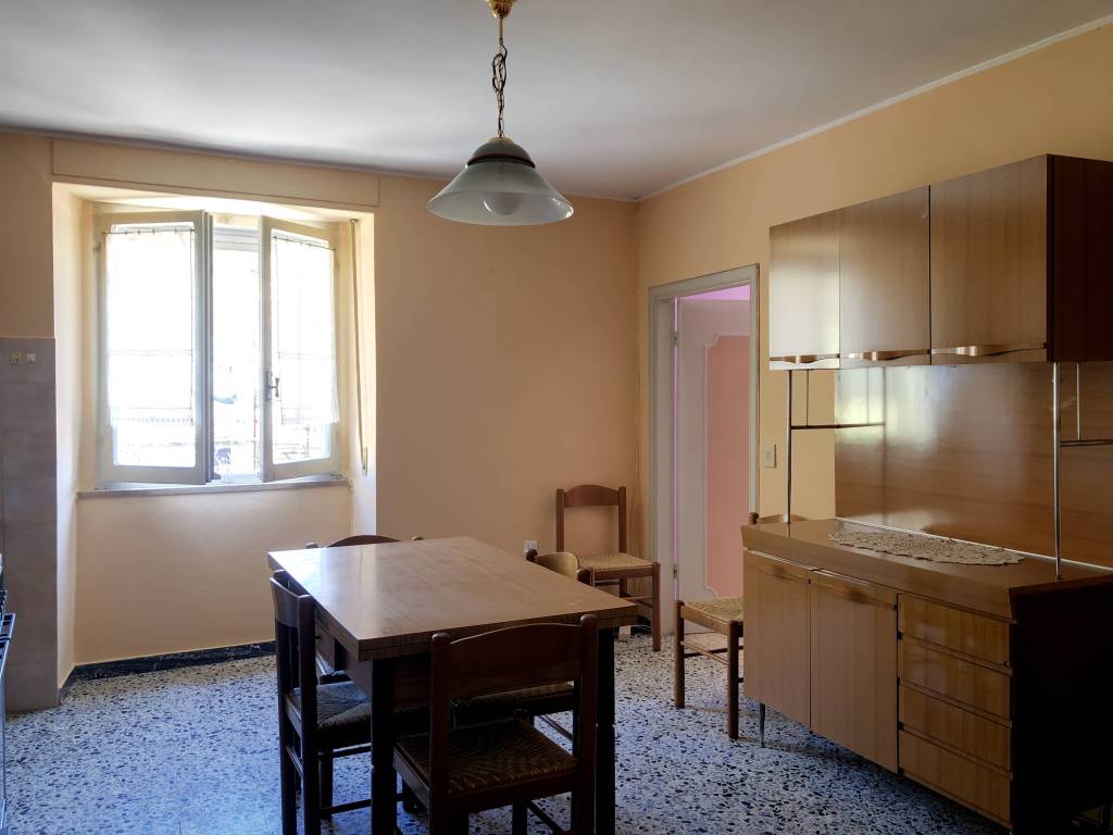 appartamento in vendita a Cagli in zona Secchiano