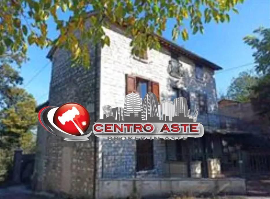 casa indipendente in vendita a Cagli
