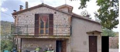 casa indipendente in vendita a Cagli