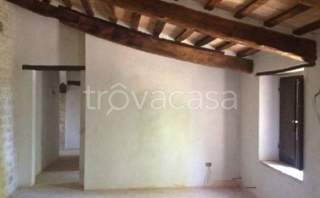 casa indipendente in vendita a Cagli in zona Smirra