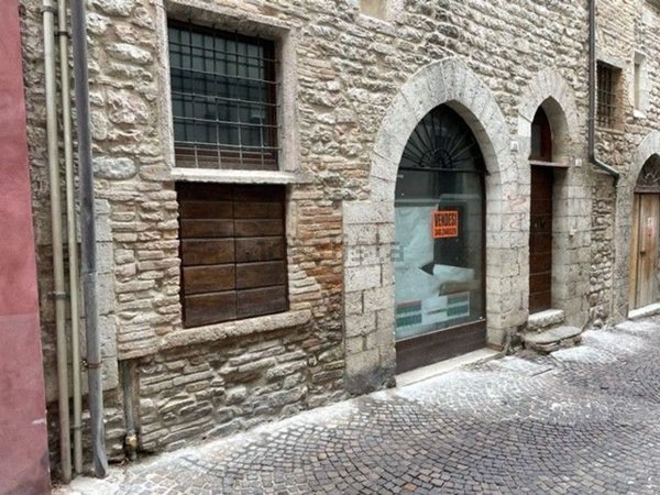 ufficio in vendita a Cagli