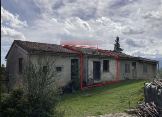 casa indipendente in vendita a Cagli