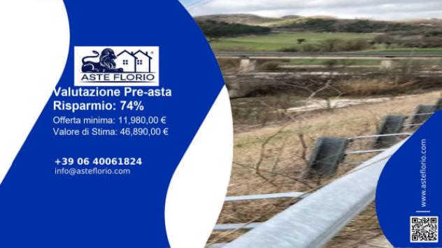 terreno edificabile in vendita a Cagli