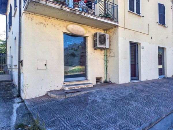 negozio in vendita a Cagli