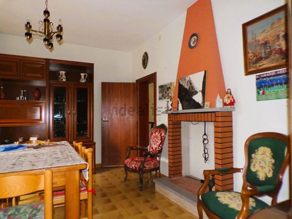 casa indipendente in vendita a Cagli