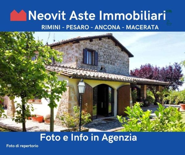 casa indipendente in vendita a Cagli