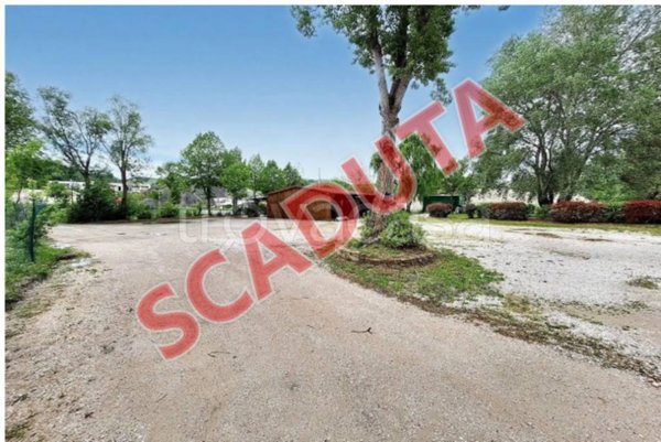 negozio in vendita a Cagli