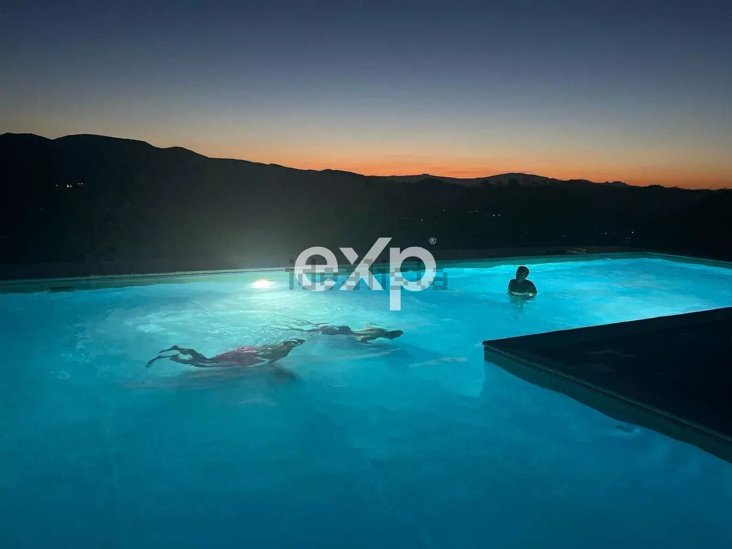 casa indipendente in vendita a Cagli